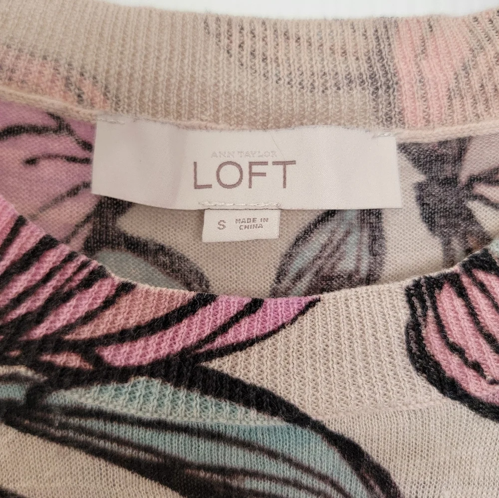 Loft Wild Orchid Drapey Short-Sleeve Sweater Size Small - Picture 3 of 4